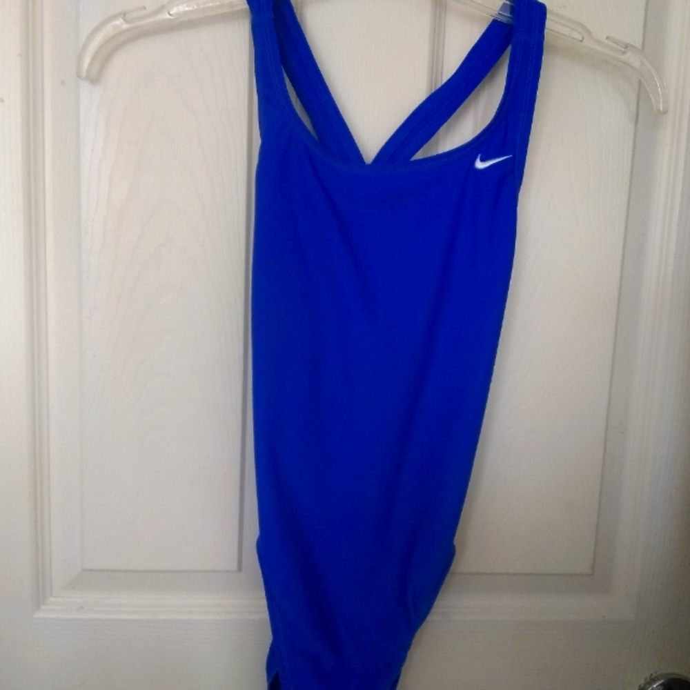 🏊‍♀️ Nike Fastback Swimsuit One Piece Swimsuit
